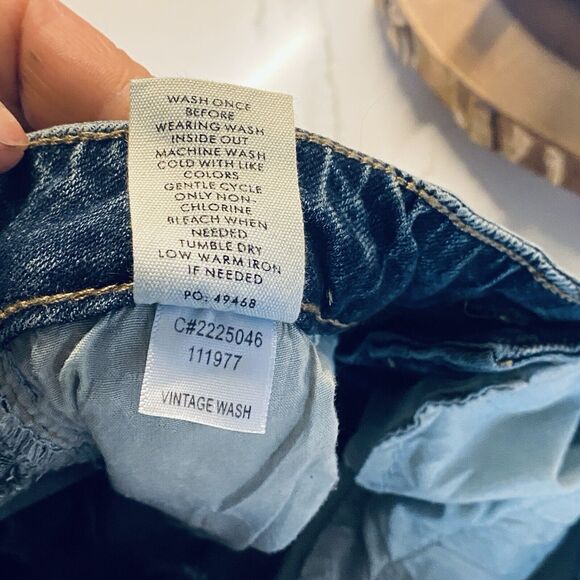 NWT Arula Vintage Wash 33 Inch High Rise Flare Jeans Size 10 - Picture 14 of 14